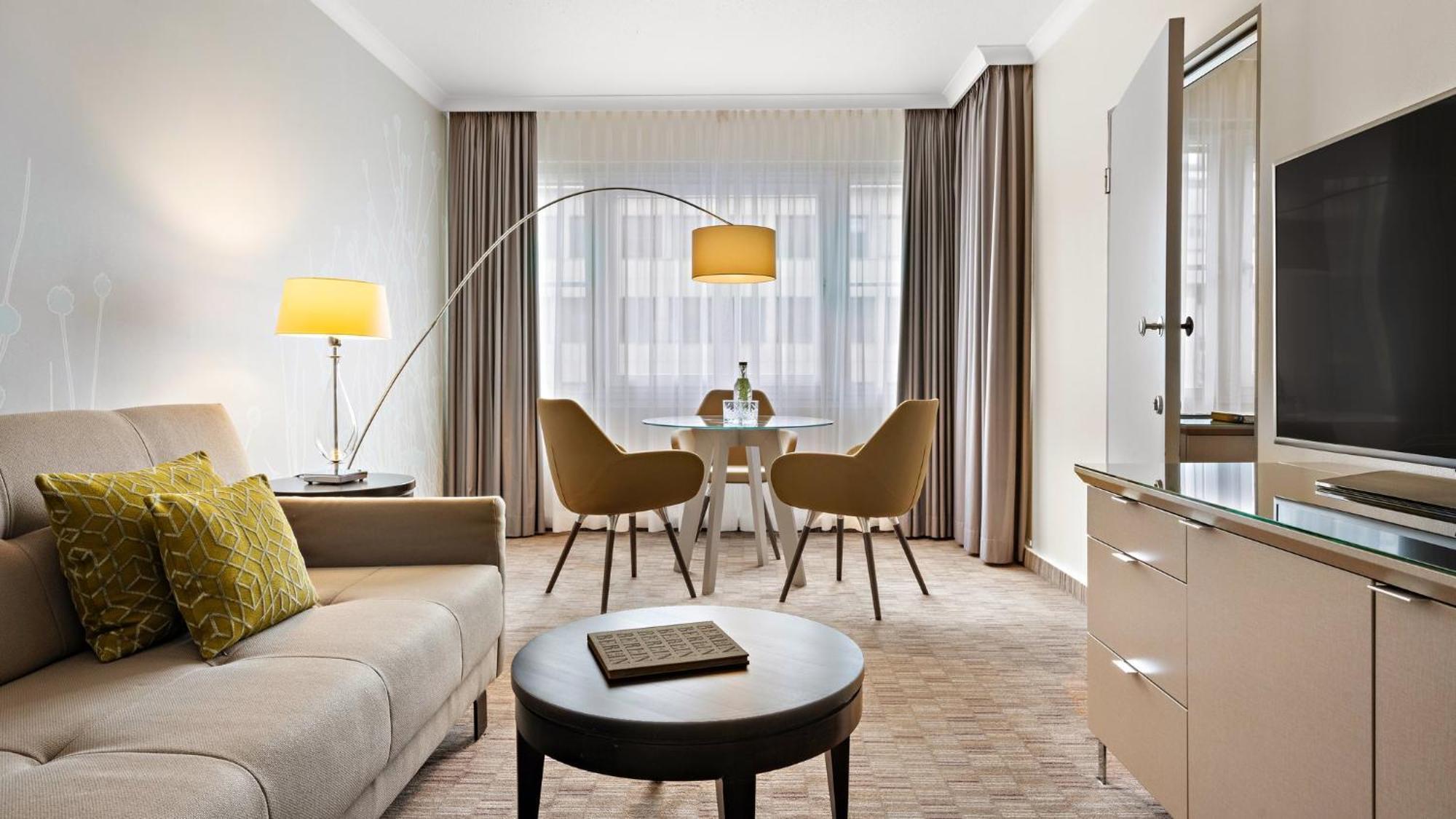 Crowne Plaza Centre Ku'damm By Ihg Hotel Berlim